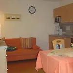 Gaestehaus Emberger マイヤーホーフェン