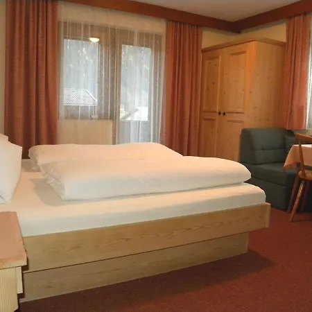 Gaestehaus Emberger Apartment *